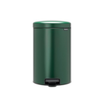 Мусорное ведро с педалью Brabantia NewIcon зеленое 304064 (20л) Мусорное ведро с педалью Brabantia NewIcon зеленое 304064 (20л)