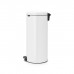 Мусорное ведро с педалью Brabantia NewIcon белое 114748 (30л) Мусорное ведро с педалью Brabantia NewIcon белое 114748 (30л)