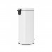 Мусорное ведро с педалью Brabantia NewIcon белое 114748 (30л) Мусорное ведро с педалью Brabantia NewIcon белое 114748 (30л)