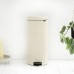 Мусорное ведро с педалью Brabantia NewIcon миндальное 114281 (30л) Мусорное ведро с педалью Brabantia NewIcon миндальное 114281 (30л)