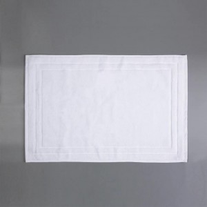 Коврик для ванной 650х450 WasserKRAFT Main White (BM-4701)